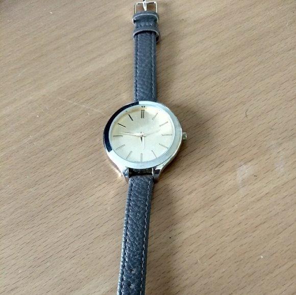 Francesca's Collections Accessories - Francesca watch Francesca's Collections Accessories - Francesca watch